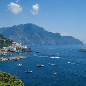 Fuoco D'amalfi Iazzetta Affittacamere